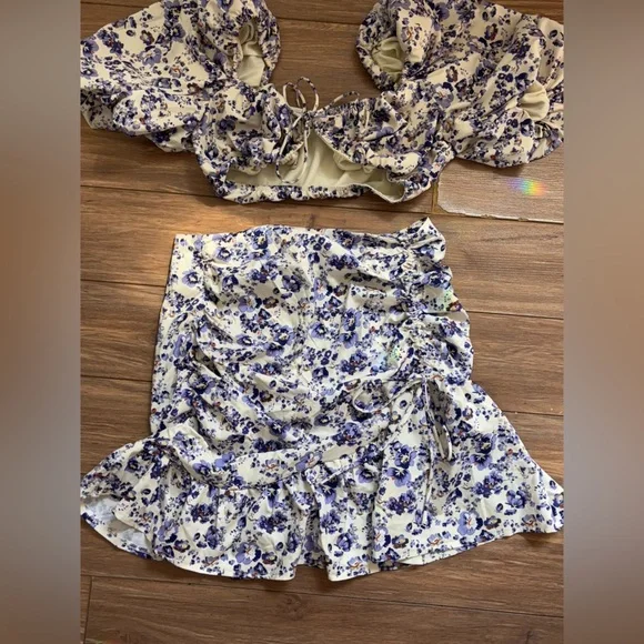 Missguided Floral Purple and White Women's Co-ord Set - Picture 2 of 14